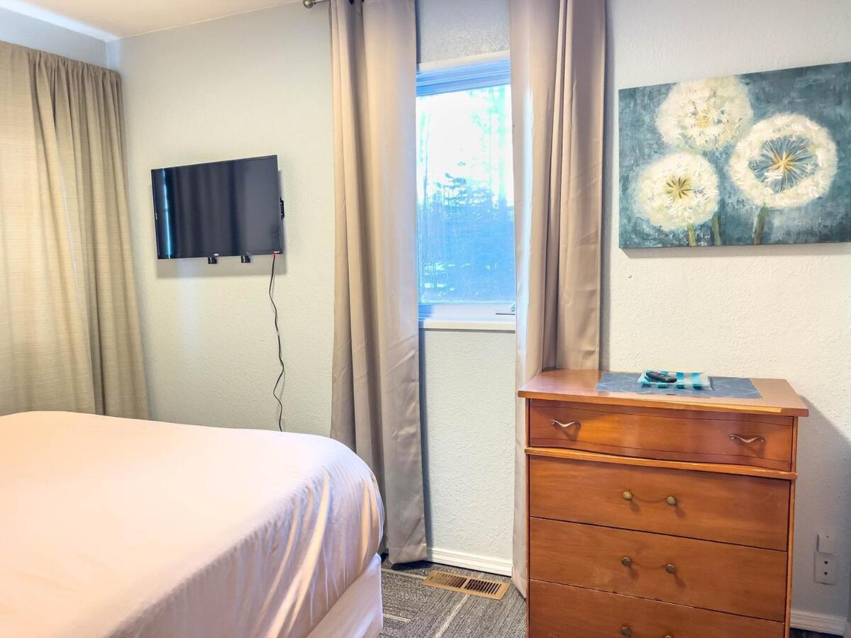 Cloud Nine Cottage Big Lake Экстерьер фото